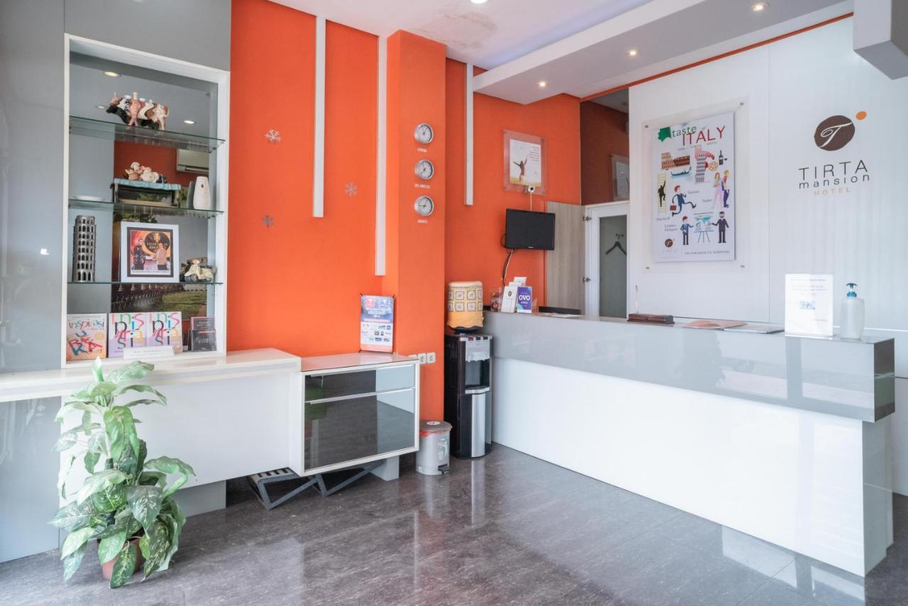 Reddoorz At Tirta Mansion Paramount Gading Cicayur Екстер'єр фото
